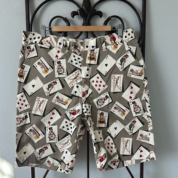 Loudmouth Pin up Girl and Playing Cards shorts - Picture 1 of 11
